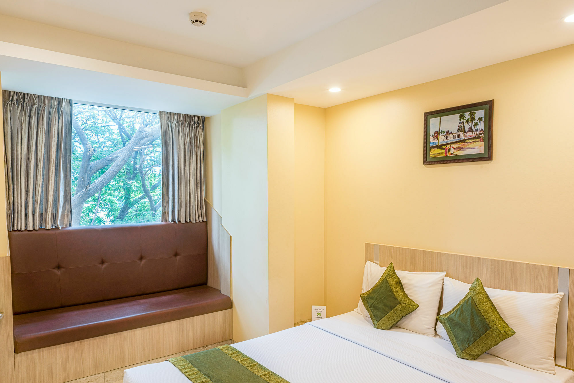 Hotel Treebo Fourth Avenue Chennai Esterno foto